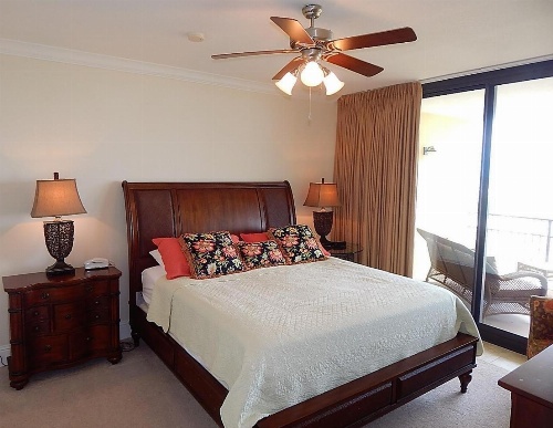 306 Holiday Isle image 1